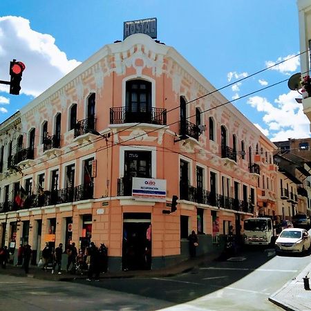 Hostal Latitud Ecuem كويتو المظهر الخارجي الصورة
