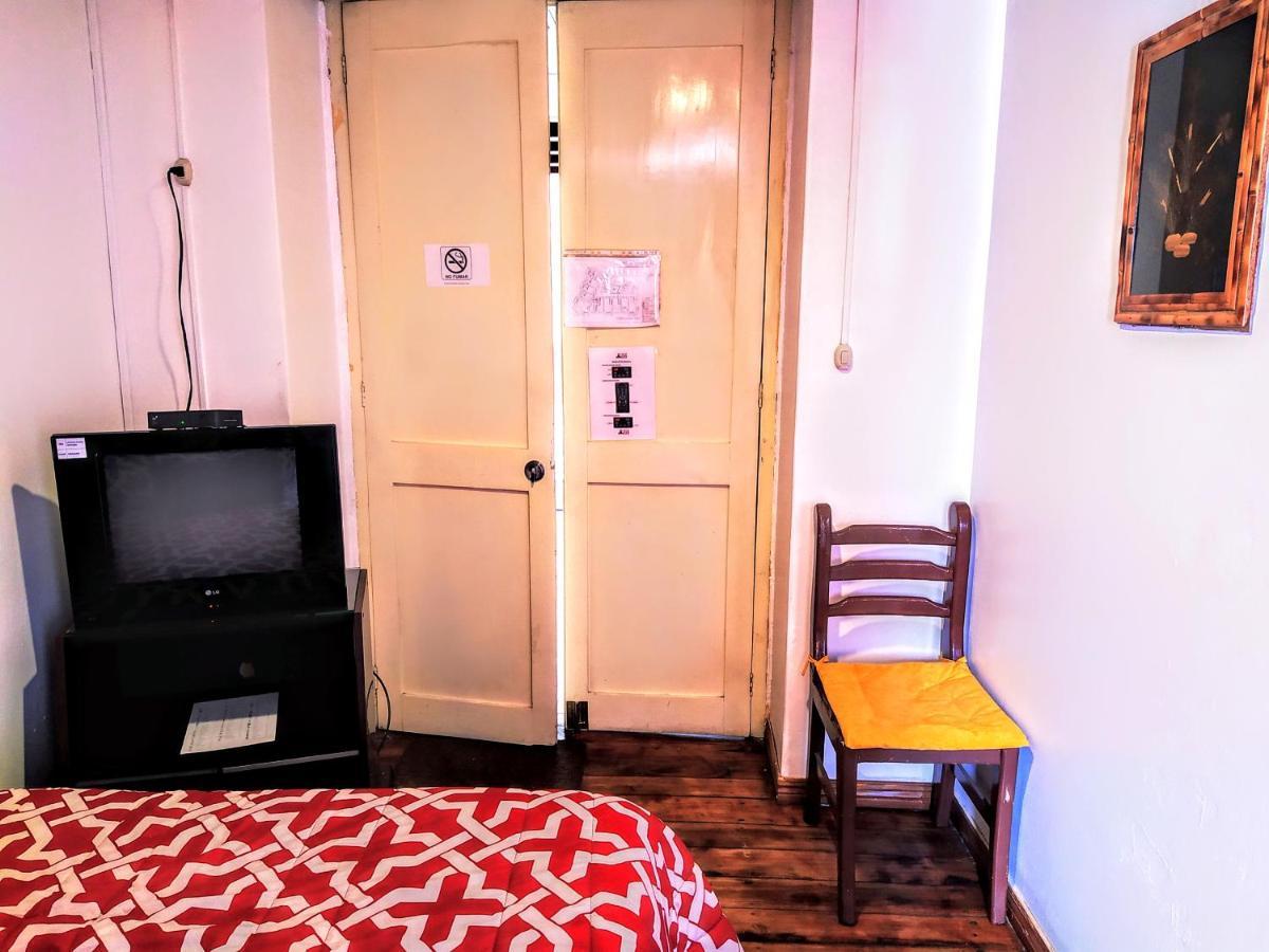 Hostal Latitud Ecuem كويتو المظهر الخارجي الصورة