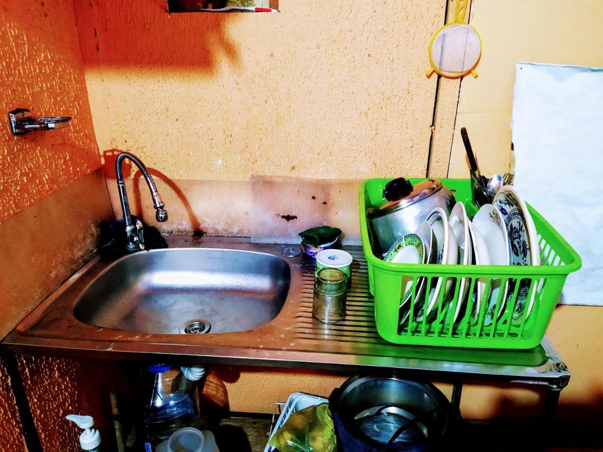 Hostal Latitud Ecuem كويتو المظهر الخارجي الصورة